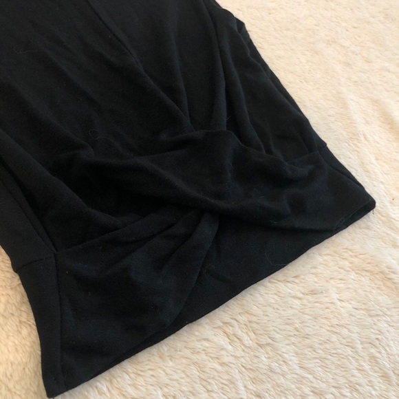 Top Shop | High neck crop top with tie front XS-S - Picture 3 of 3